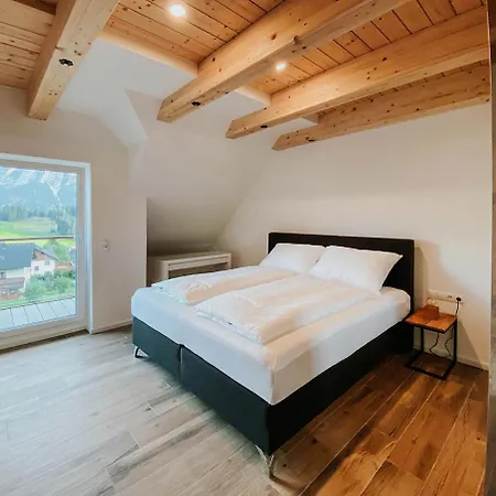 Penthaus Aldebaran By Salzkammergood Living Апартаменты Тауплиц